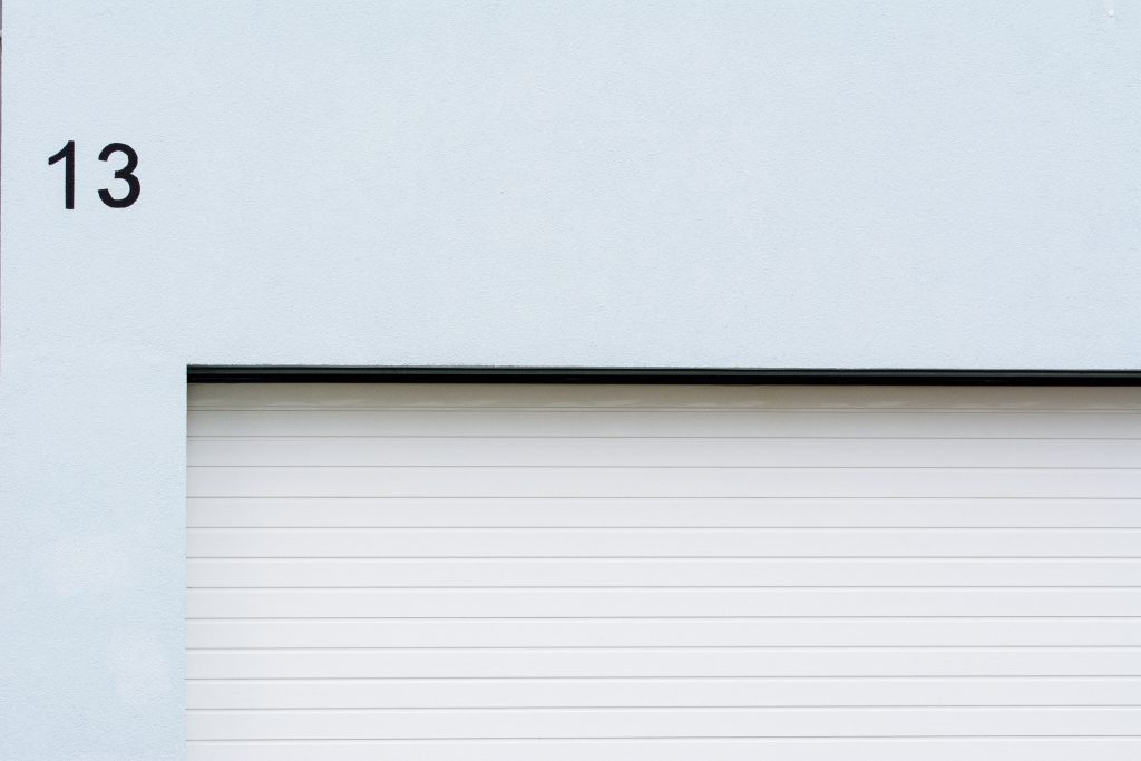 12x10 garage door guideTips when buying